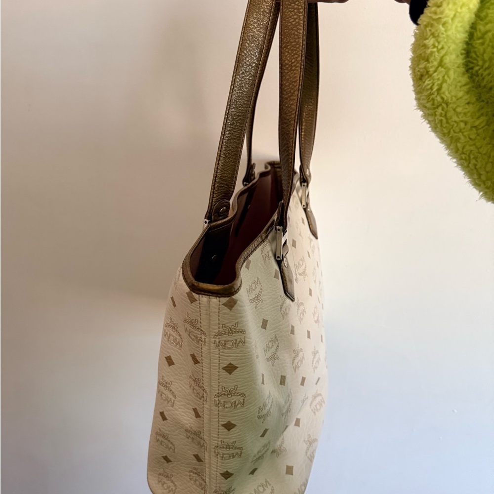 MCM Cream and Brown Tote Bag - Picture 2 of 7
